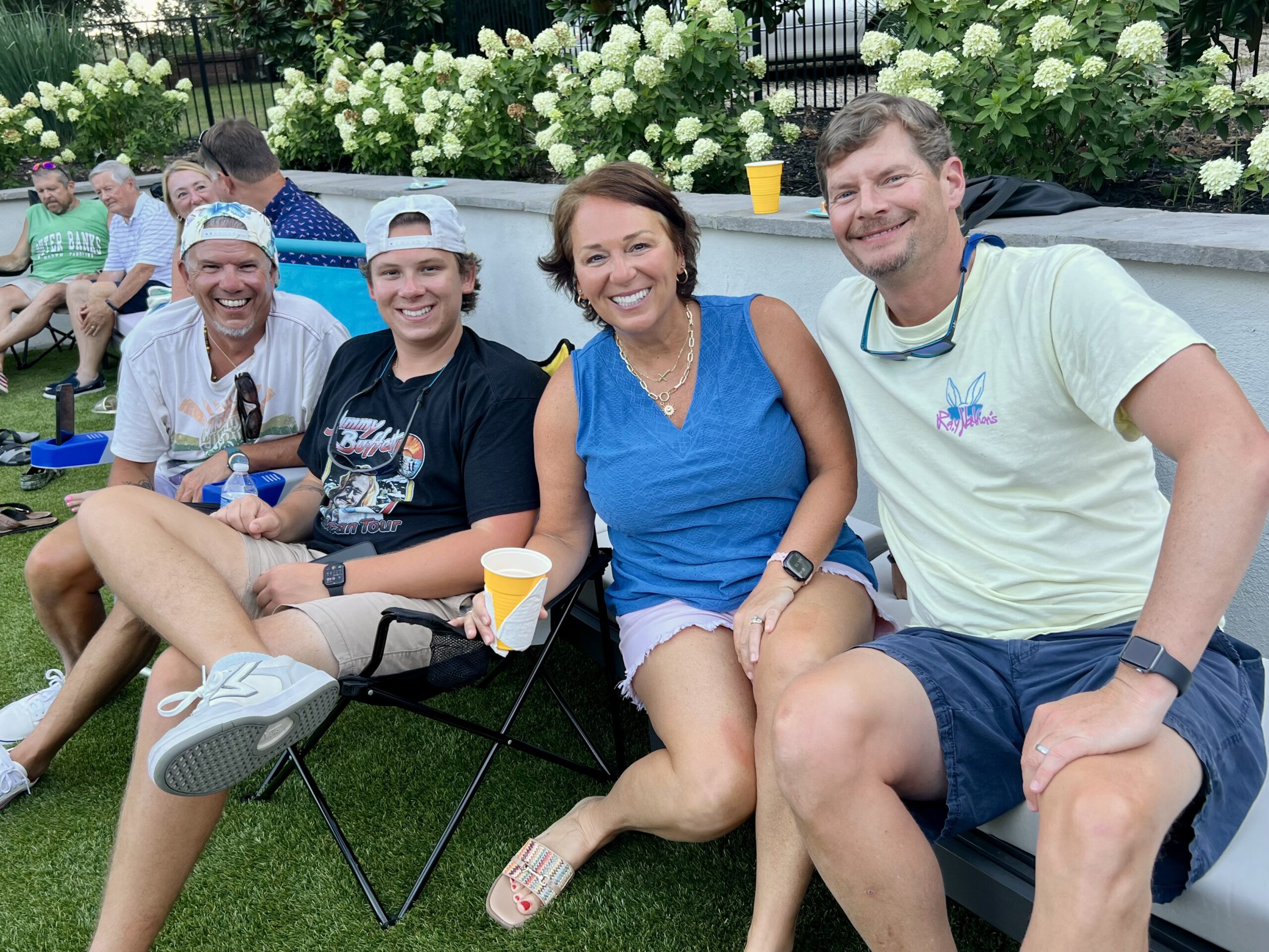 74E2EE6C-3277-42C8-9A2F-40DF3E622724